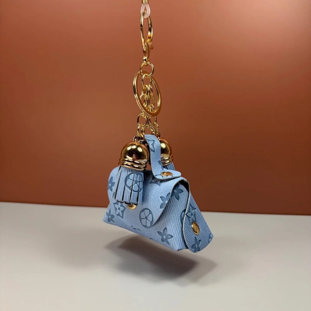 Luxe Baby Blue Bag & Tassel Keychain/Bag Charm - Picture 7 of 9